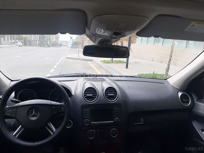Mercedes ML 300 2006, 342,000 km - 3.0 l - Bakı