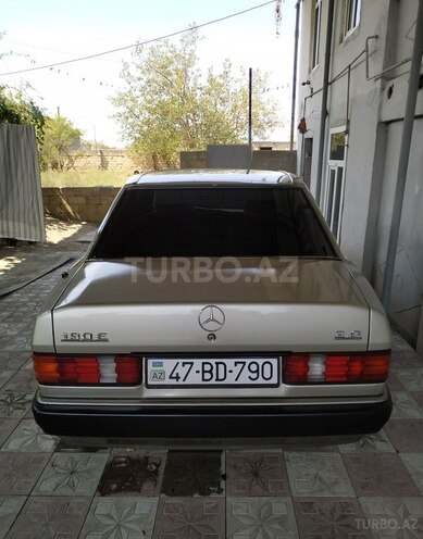 Mercedes 190 1991, 220,000 km - 2.0 l - Neftçala
