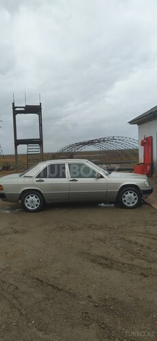 Mercedes 190 1991, 220,000 km - 2.0 l - Neftçala