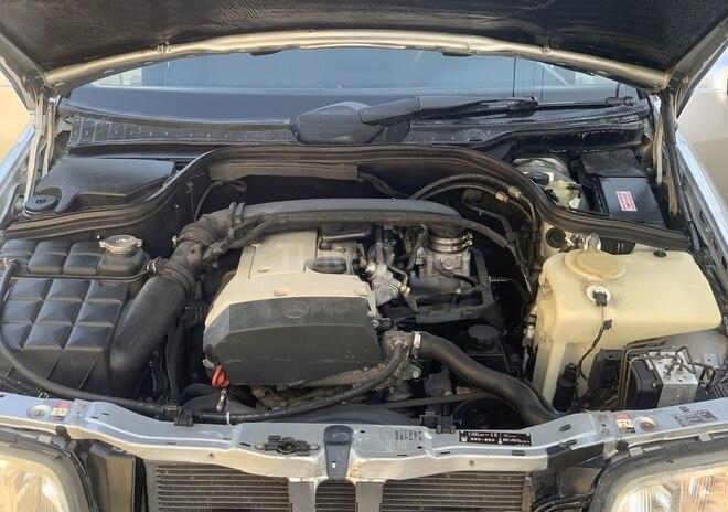 Mercedes C 200 1998, 339,000 km - 2.0 л - Bakı