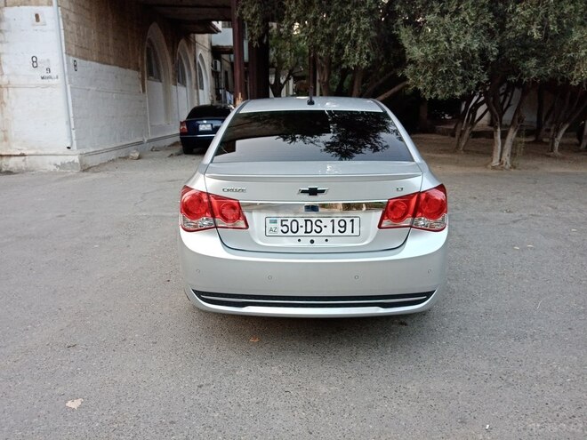 Chevrolet Cruze 2011, 186,000 km - 1.4 l - Sumqayıt