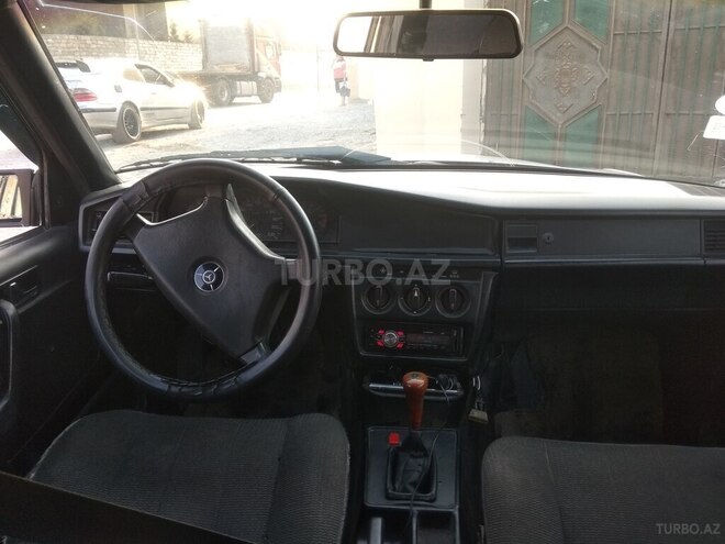 Mercedes 190 1992, 325,145 km - 1.8 l - Bakı