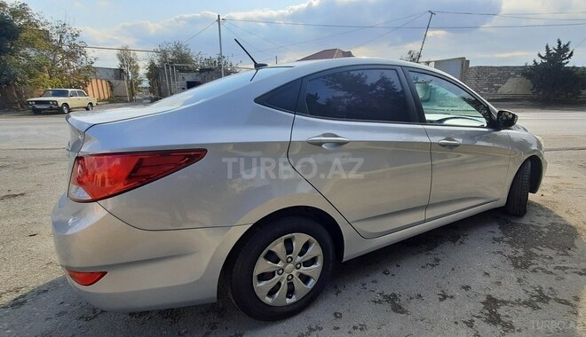 Hyundai Accent 2014, 131,000 km - 1.6 l - Bakı