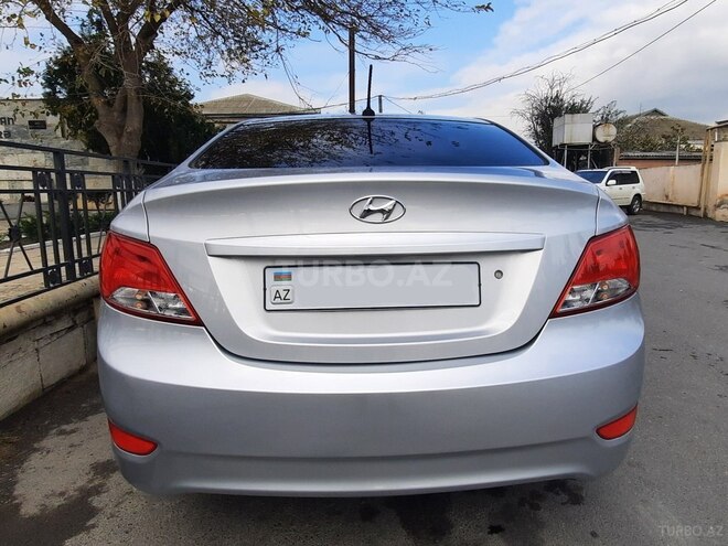 Hyundai Accent 2014, 131,000 km - 1.6 l - Bakı