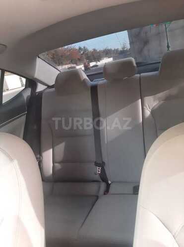 Hyundai Elantra 2018, 29,000 km - 2.0 л - Bakı