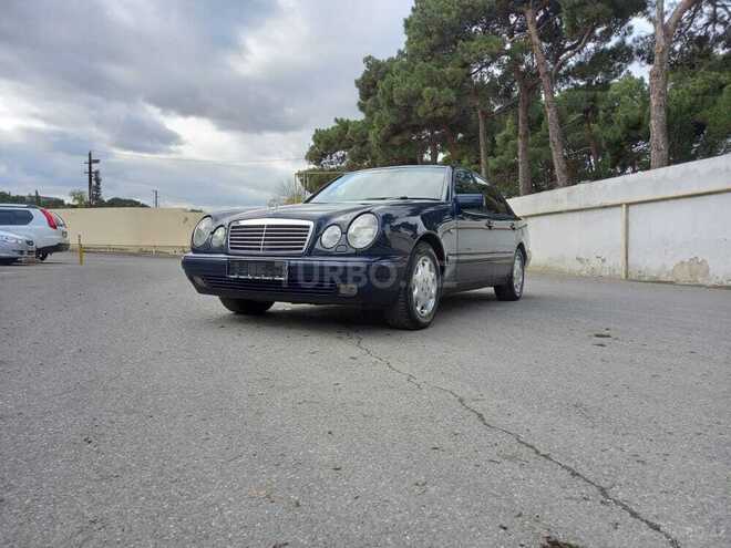 Mercedes E 240 1998, 272,000 km - 2.4 l - Bakı