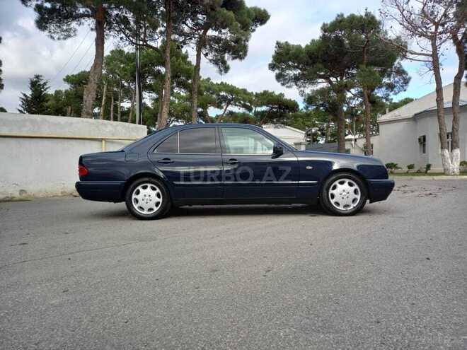 Mercedes E 240 1998, 272,000 km - 2.4 l - Bakı