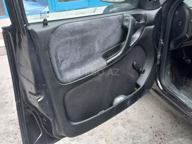 Opel Astra 1996, 250,000 km - 1.6 л - Bakı