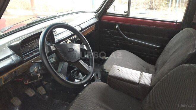 LADA (VAZ) 21011 1979, 750,000 km - 1.3 л - Gəncə