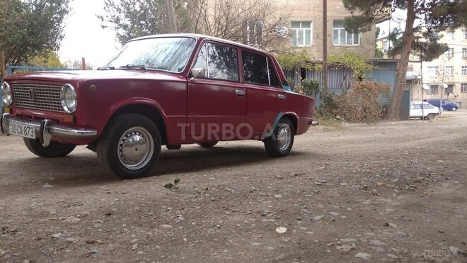 LADA (VAZ) 21011 1979, 750,000 km - 1.3 л - Gəncə