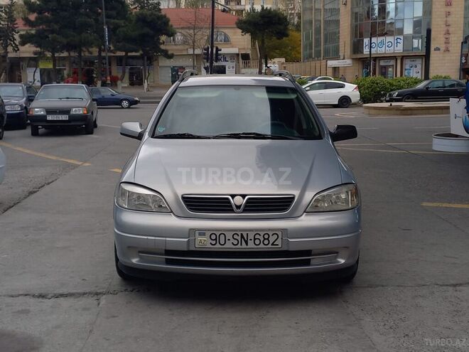 Opel Astra 2000, 250,000 km - 1.6 л - Bakı