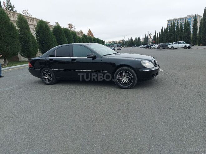 Mercedes S 320 2002, 262,000 km - 3.2 l - Yevlax