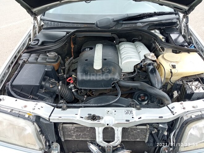 Mercedes C 220 1999, 361,456 km - 2.2 l - Bakı