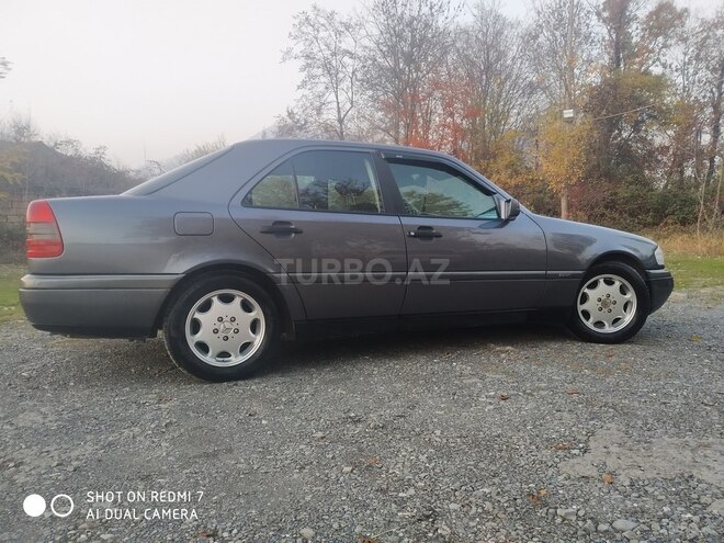 Mercedes C 180 1995, 360,000 km - 2.0 l - Qəbələ