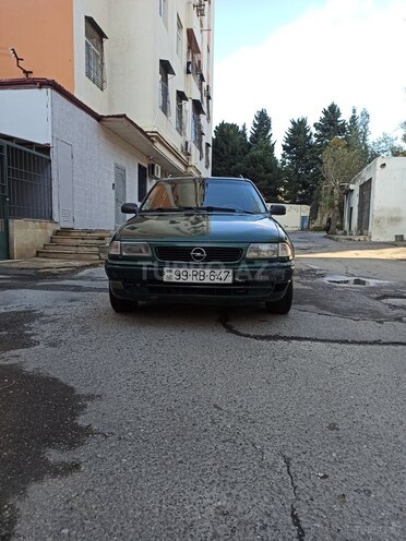 Opel Astra 1997, 595,000 km - 1.6 l - Bakı