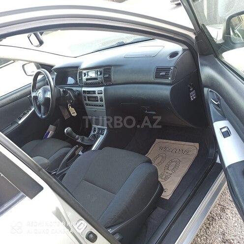 Toyota Corolla 2005, 182,000 km - 1.4 л - Bakı