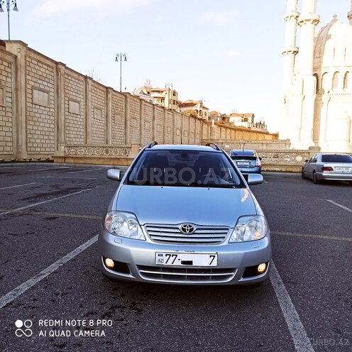 Toyota Corolla 2005, 182,000 km - 1.4 л - Bakı