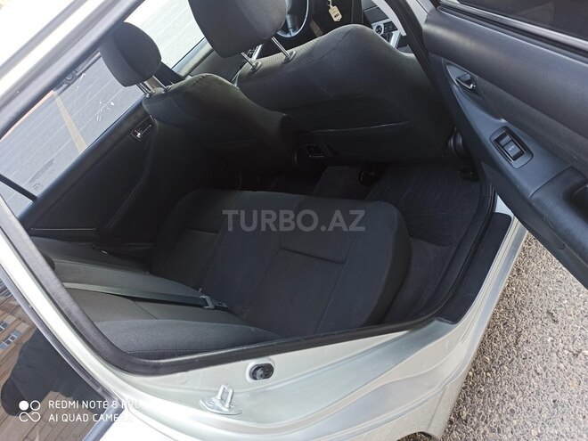 Toyota Corolla 2005, 182,000 km - 1.4 л - Bakı