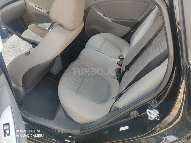Hyundai Accent 2015, 178,637 km - 1.6 л - Bakı