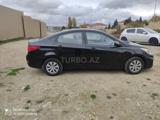 Hyundai Accent 2015, 178,637 km - 1.6 л - Bakı