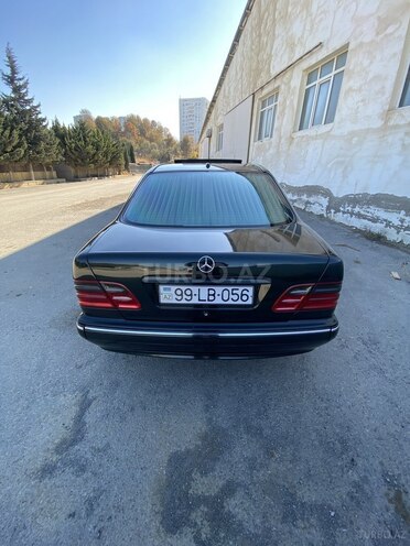 Mercedes E 280 2000, 340,000 km - 2.8 l - Bakı