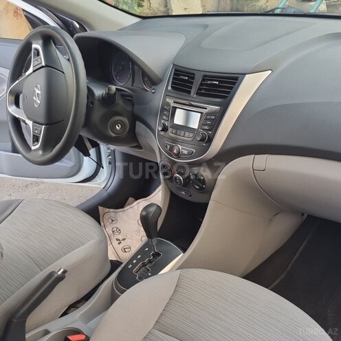Hyundai Accent 2015, 56,000 km - 1.6 l - Bakı