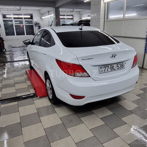 Hyundai Accent 2015, 56,000 km - 1.6 l - Bakı