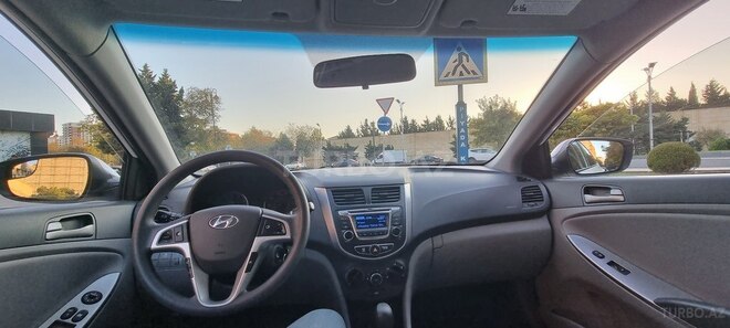 Hyundai Accent 2015, 56,000 km - 1.6 l - Bakı
