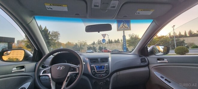 Hyundai Accent 2015, 56,000 km - 1.6 l - Bakı