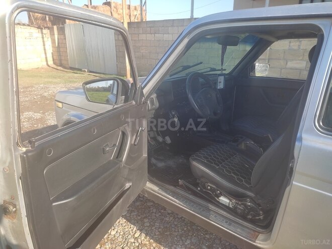 LADA (VAZ) Niva 1988, 300,000 km - 1.7 l - Sabirabad