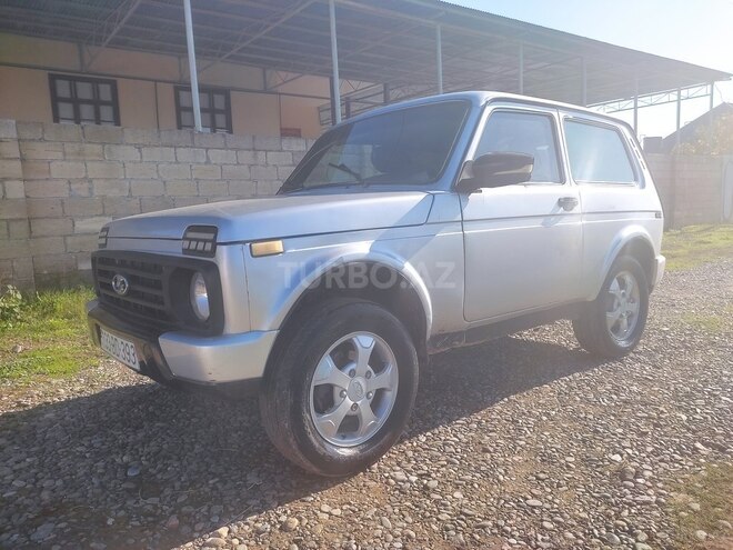 LADA (VAZ) Niva 1988, 300,000 km - 1.7 l - Sabirabad