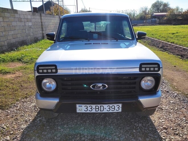 LADA (VAZ) Niva 1988, 300,000 km - 1.7 l - Sabirabad