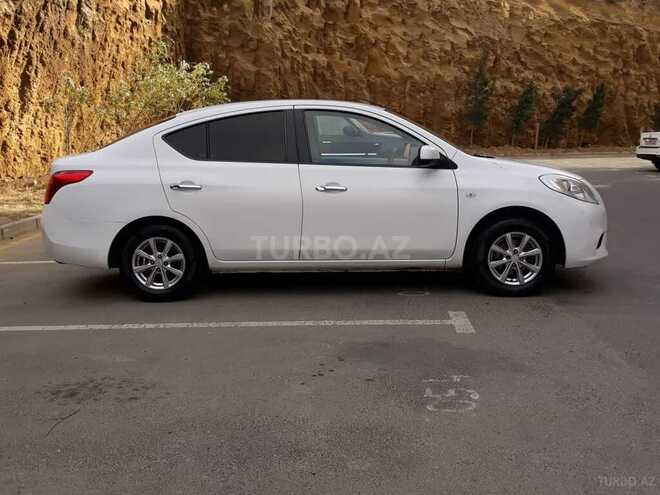 Nissan Sunny 2012, 300,000 km - 1.5 l - Bakı