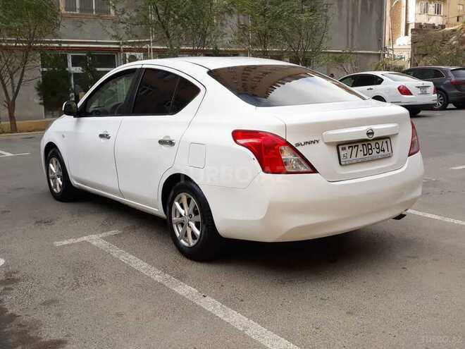 Nissan Sunny 2012, 300,000 km - 1.5 l - Bakı