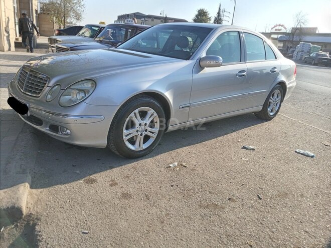 Mercedes E 240 2003, 175,000 km - 2.6 l - Salyan