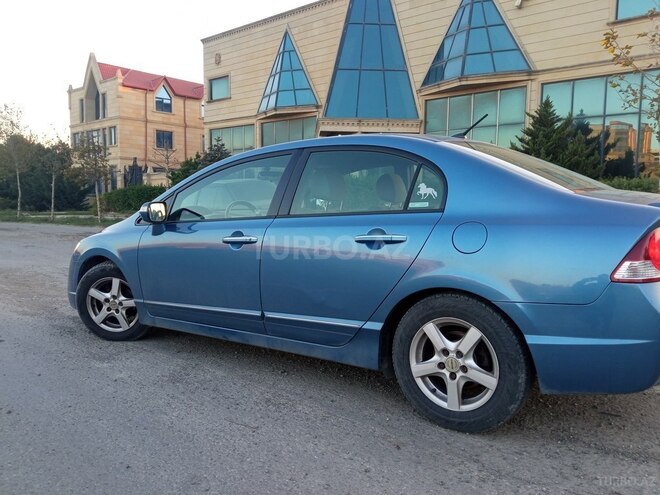 Honda Civic 2006, 278,000 km - 1.3 л - Bakı