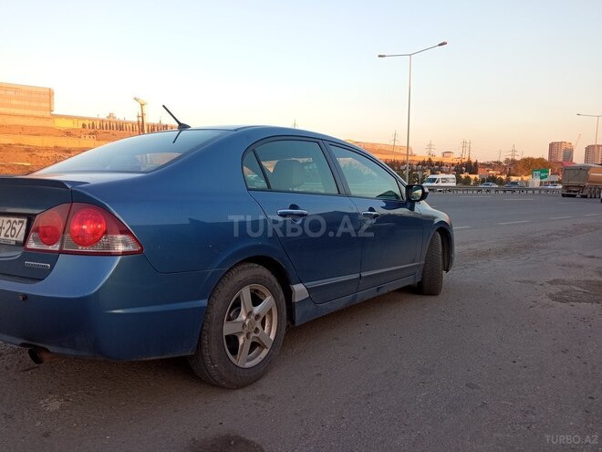 Honda Civic 2006, 278,000 km - 1.3 л - Bakı