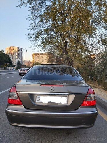 Mercedes E 220 2009, 202,360 km - 2.2 l - Bakı
