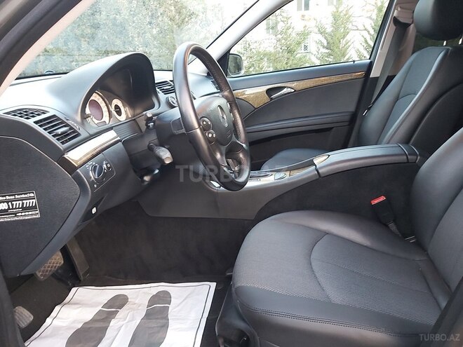 Mercedes E 220 2009, 202,360 km - 2.2 l - Bakı