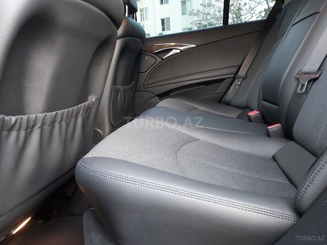 Mercedes E 220 2009, 202,360 km - 2.2 l - Bakı