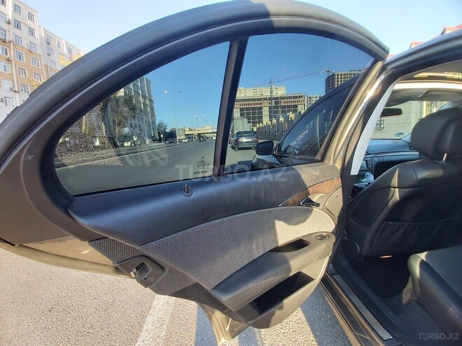 Mercedes E 220 2009, 202,360 km - 2.2 l - Bakı