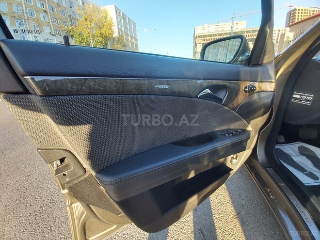 Mercedes E 220 2009, 202,360 km - 2.2 l - Bakı