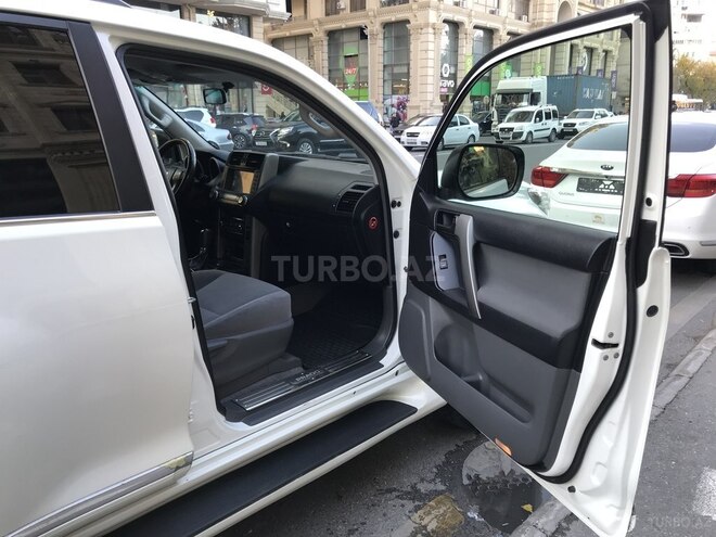 Toyota Prado 2012, 143,000 km - 2.7 l - Bakı