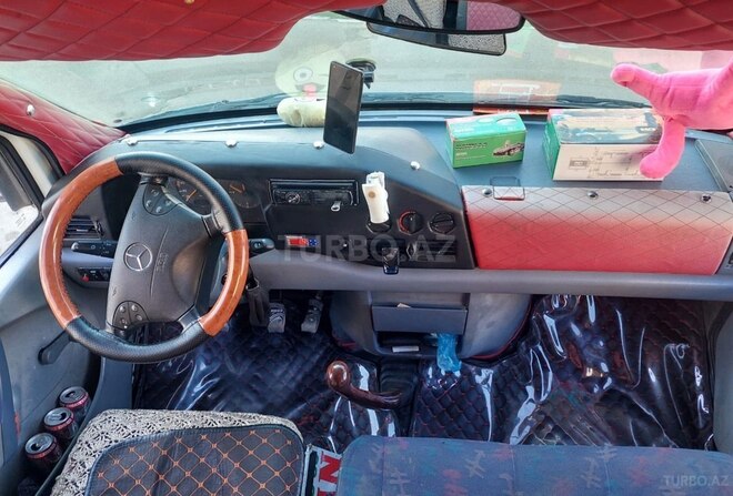 Mercedes Sprinter 312 1999, 11,347 km - 2.5 l - Şirvan