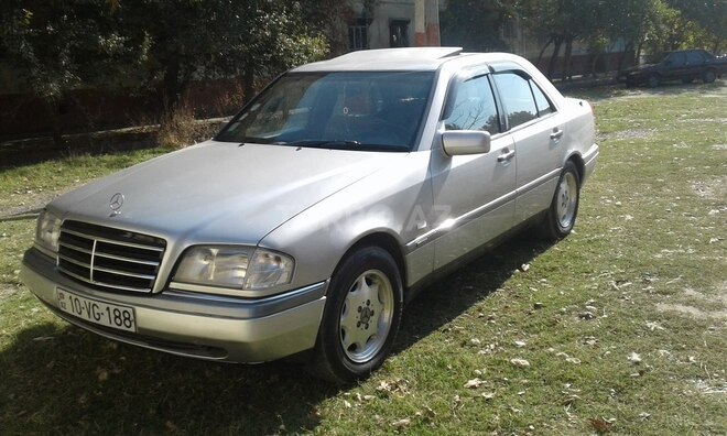 Mercedes C 180 1997, 247,000 km - 1.8 л - Mingəçevir