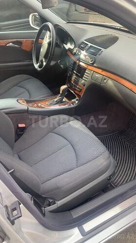 Mercedes E 240 2003, 230,000 km - 2.4 l - Bakı