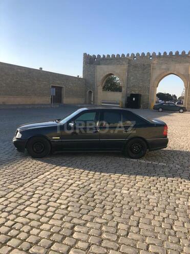 Mercedes C 230 1997, 245,000 km - 2.3 l - Bakı