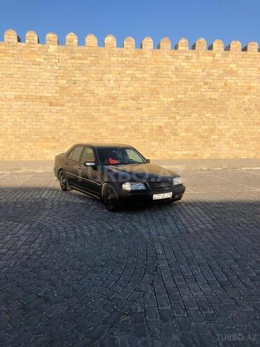 Mercedes C 230 1997, 245,000 km - 2.3 l - Bakı