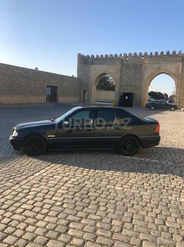 Mercedes C 230 1997, 245,000 km - 2.3 l - Bakı