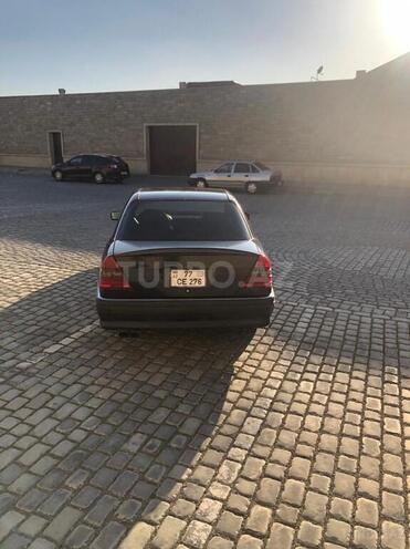 Mercedes C 230 1997, 245,000 km - 2.3 l - Bakı